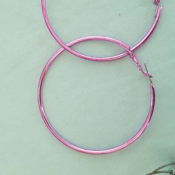 Hoop earrings - Picture 4 of 7